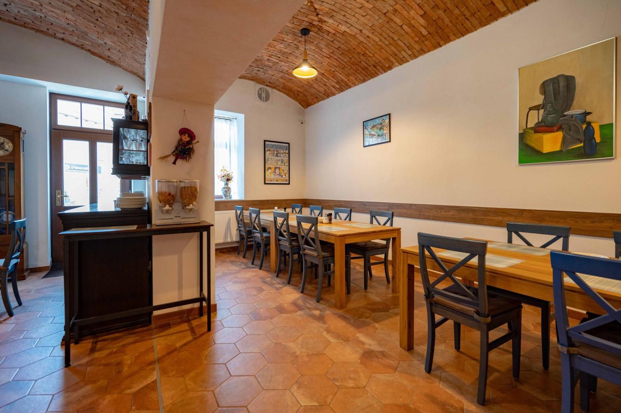 Hotel Volf Přeštice 外观 照片