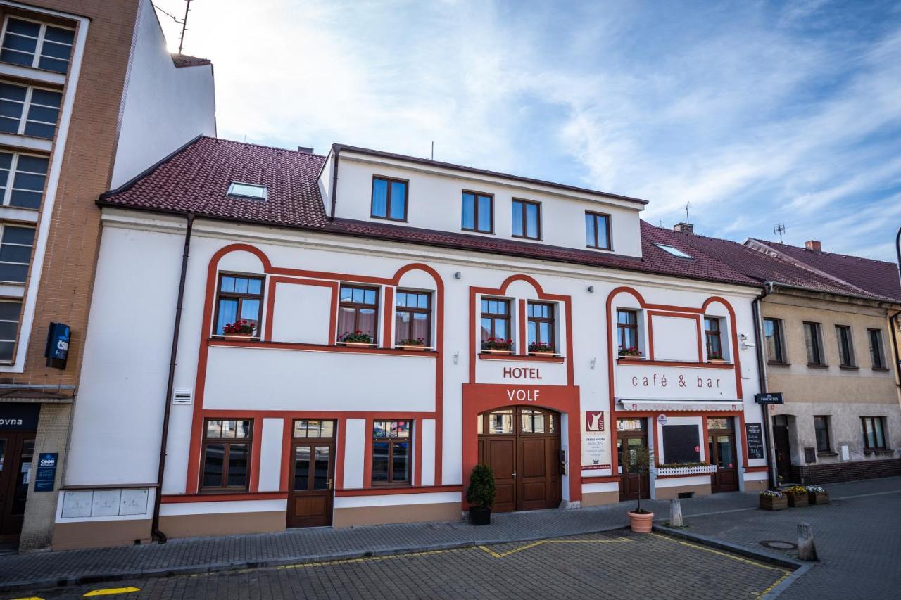 Hotel Volf Přeštice 外观 照片